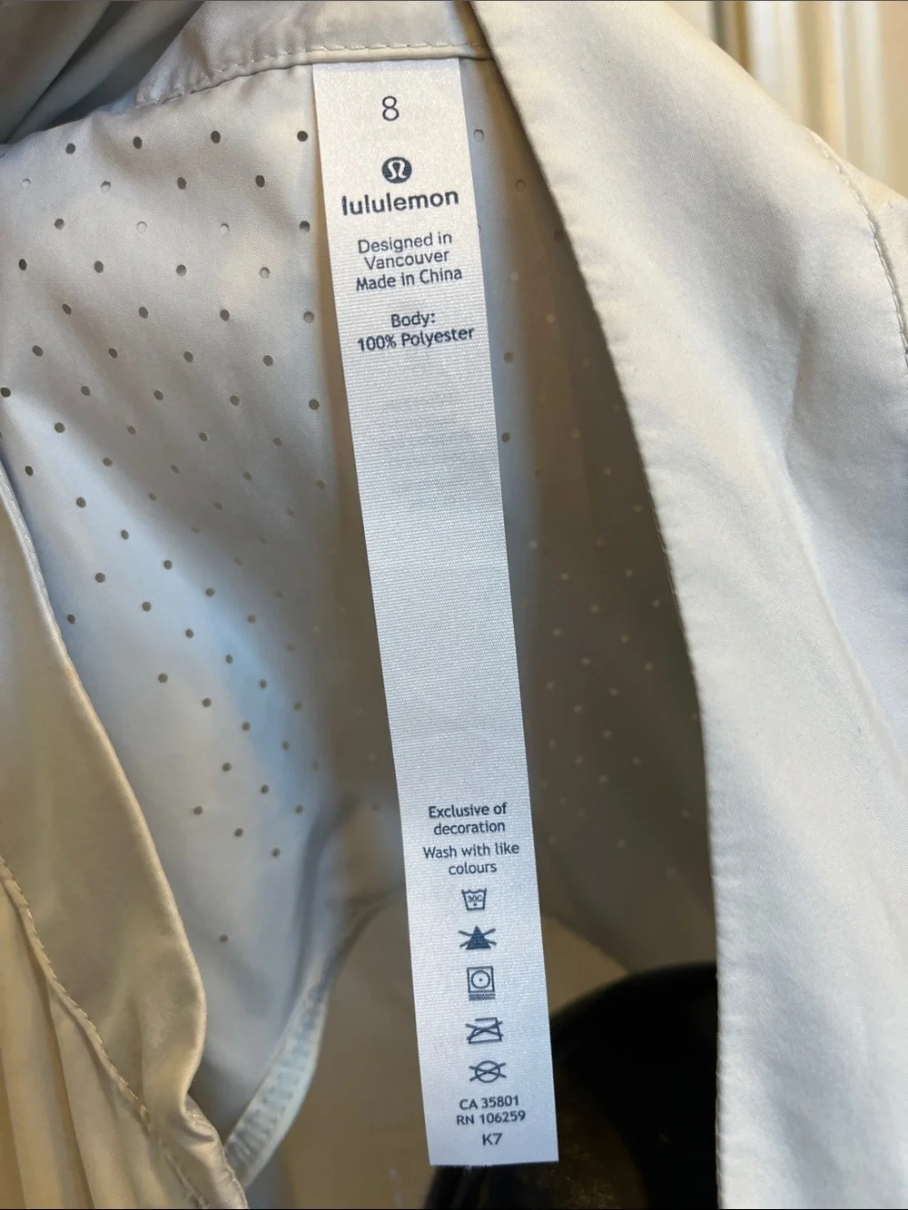 NWOT Lululemon light vest